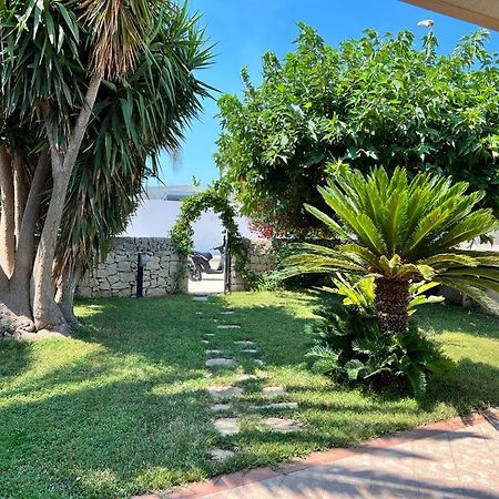 Casa Migliorisi A Marina Di Ragusa Per Vacanze Luaran gambar